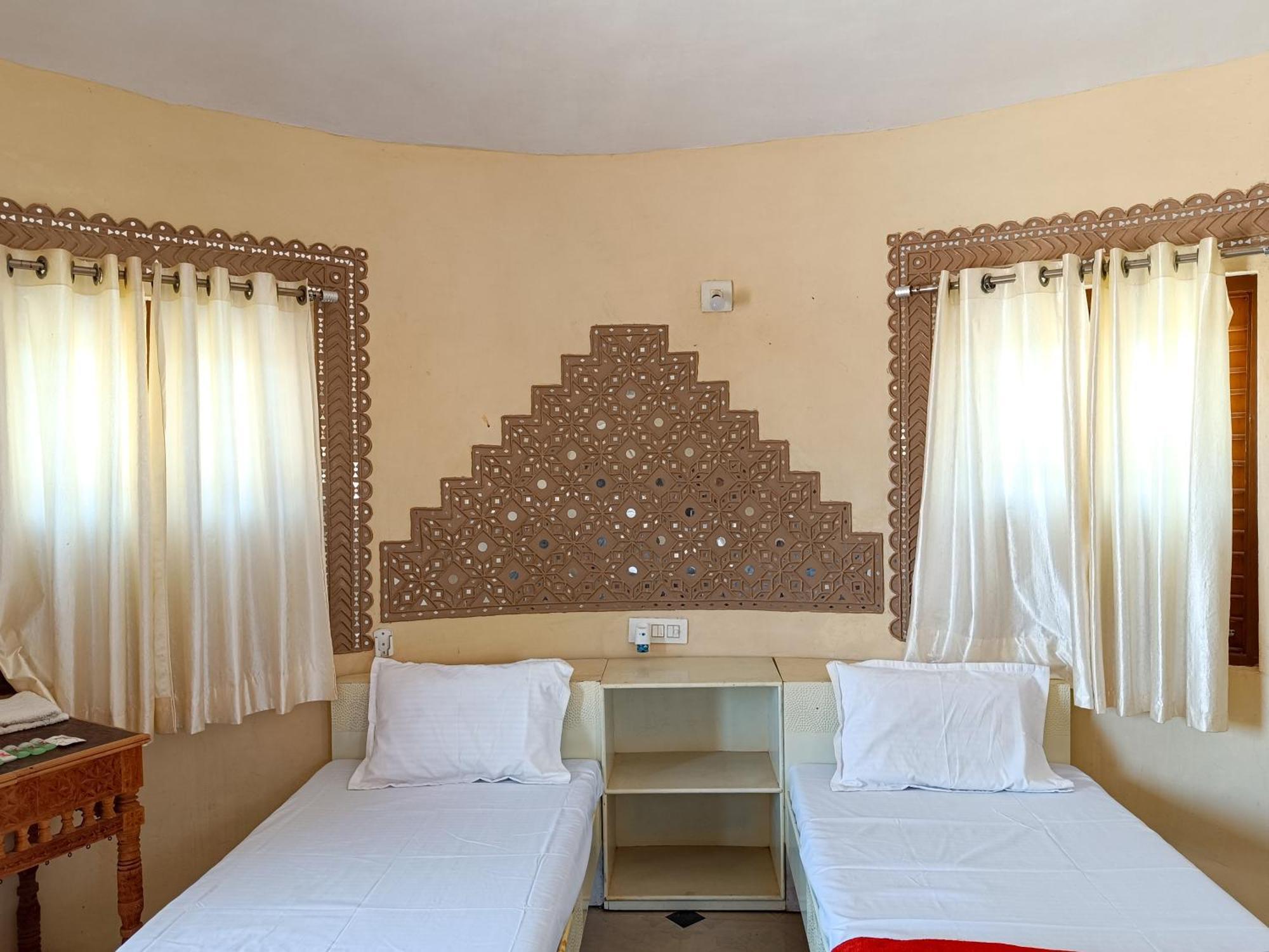 Dholavira Tourism Resort Exterior foto